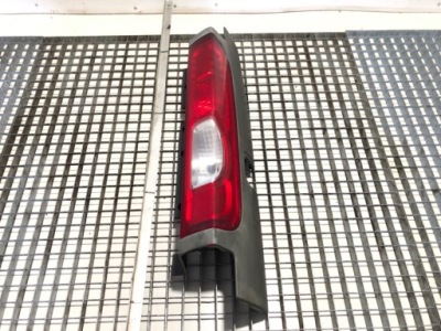 Лампа правий задня opel vivaro a хетчбек 01-14 світло задня, права фото №1
