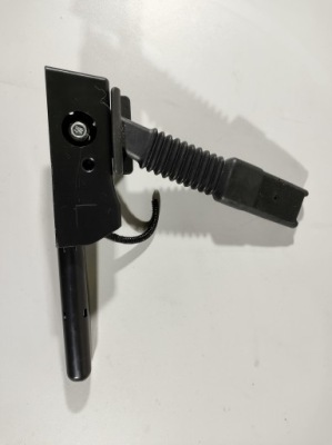 Infiniti q50 13- патрон поперечина безопасности левый фото №1