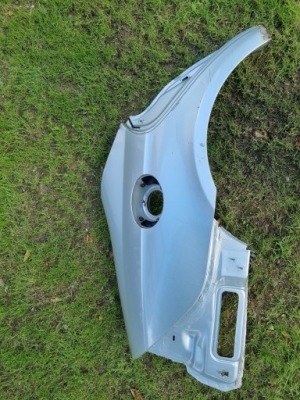 Mercedes w219 крыло cls задняя правый четверть фото №1