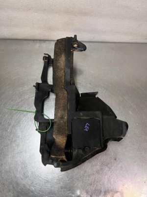 Воздуховод воздуха lexus nx300h 16691-36030 фото №1