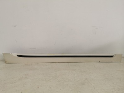 Молдинг поріг права opel ampera фото №1