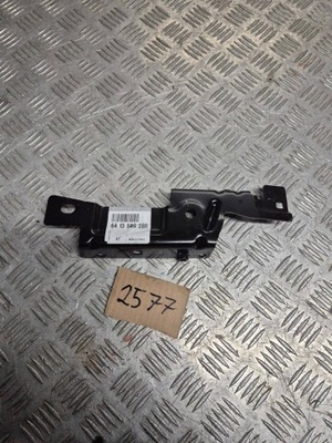 Кронштейн крила праве renault captur 641350928r nowe фото №1