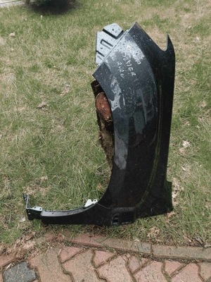 Передний левый крыло dacia duster ii lift фото №1