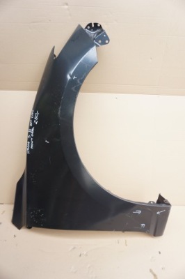 Mazda 3 bm lift крила передній правий новий oryg фото №1