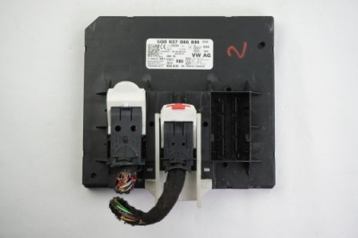 Модуль комфорту vw passat b8 5q0937086bm фото №1
