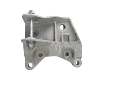 Evoque 2.0 d кронштейн кронштейн двигуна gj82-6p096-af фото №1