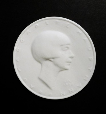 medal porcelanowy Margarete Hauptmann - replika