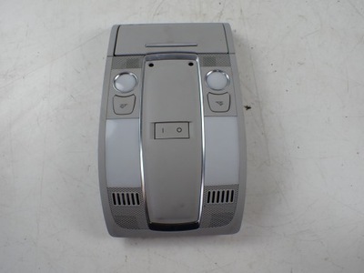 Освещение лампа кабины салона перед audi a6 c6 europa 4f0947135bp фото №1