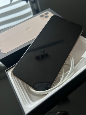 Smartfon Apple iPhone 11 Pro Max 4 GB / 256 GB złoty