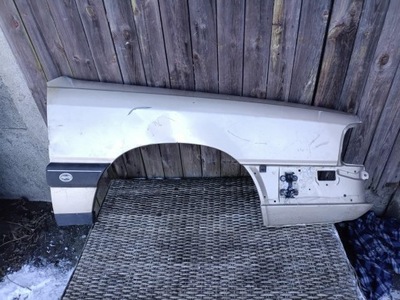 Крила передній правий audi 100 c3 фото №1