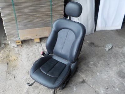 Mercedes clk w209 сидіння водія лівий перед фото №1