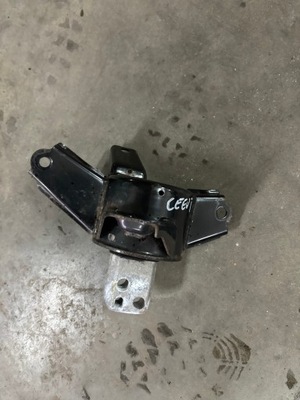 Кронштейн подушка двигателя kia ceed i lift фото №1