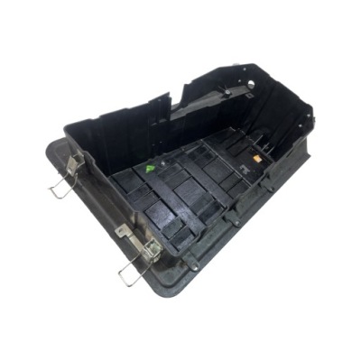 Корпус аккумулятор vw touareg 7p 7p0801283 фото №1