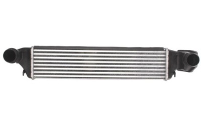 Радиатор воздуха интеркулер фото №1