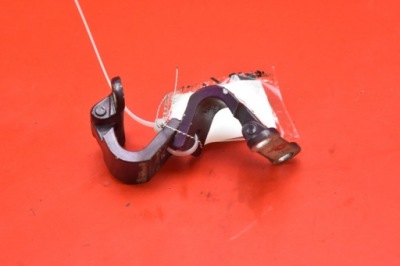 Петля петлі кришки skoda fabia 2 ii 5d hb 07-10 фото №1