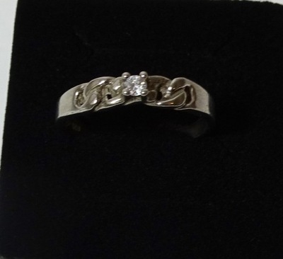 Ładny srebrny pierścionek z oczkiem srebro 925