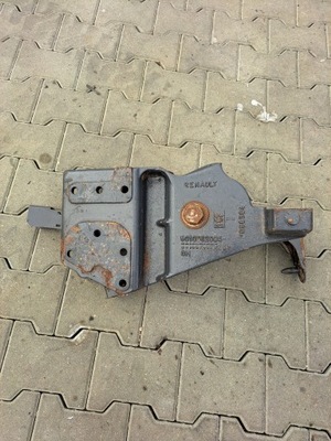 Кронштейн кронштейн правый рессора renault magnum dxi фото №1