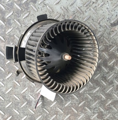 Воздуходувка вентилятор peugeot 206 1.1 фото №1