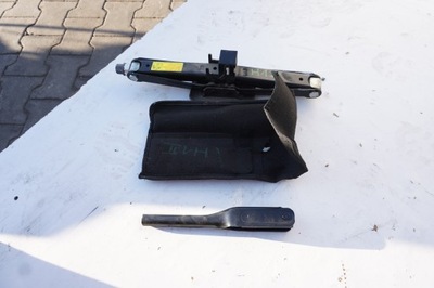 Домкрат ключі hyundai h1 2 ii фото №1