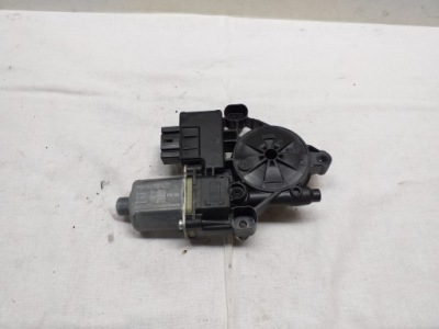 Golf 8 viii моторчик стекло правый задняя фото №1