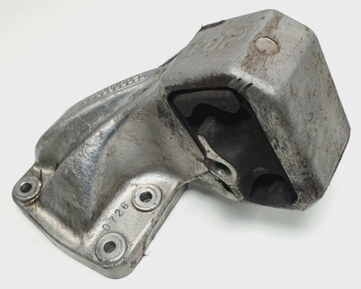 Кронштейн подушка двигателя jeep grand cherokee iii wh фото №1