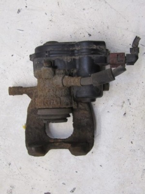 Суппорт тормозной правый задний задняя jeep renegade фото №1