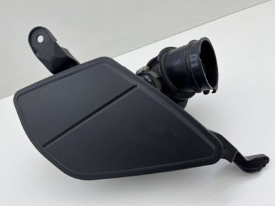 Впуск повітрозабірник резонатор повітря bmw 5 g30 g31 2.0d b47 8591849 8573422 фото №1