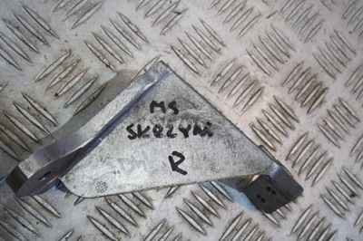 Кронштейн кронштейн каталізатора maserati 670003852 фото №1