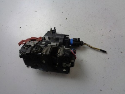 Замок двері лівий задня skoda fabia ii kombi фото №1