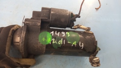 Стартер audi a4 1.9tdi 01r універсал фото №1