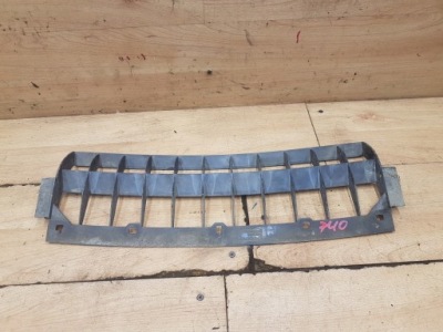 Решётка бампера перед volvo 740 фото №1