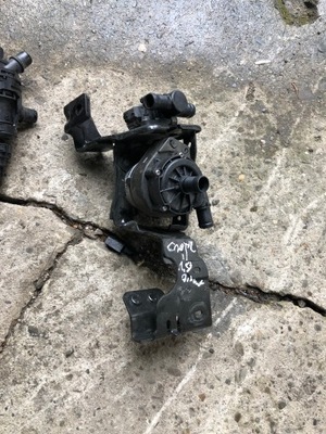 Помпа wody renault captur ii 1.5dci blue фото №1