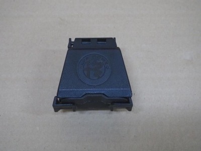 Кронштейн трикутник попереджувальний alfa romeo giulia фото №1