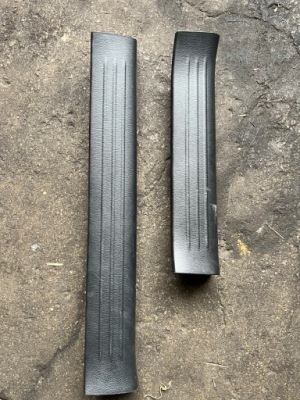 56 mazda cx5 накладка порог накладки молдинг порог kb7w-68730 kb7w-68710 фото №1