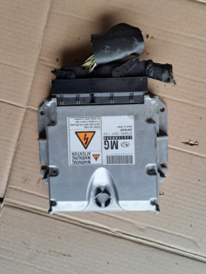 Бортовой компьютер блок управления двигателя subaru legacy iv forester outback 2.0 22611ap590 фото №1