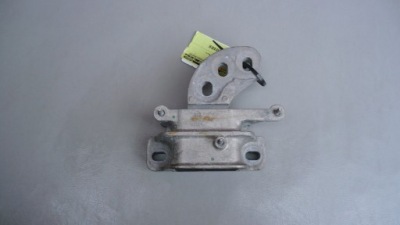 Подушка кронштейн двигуна ford fiesta mk8 1.0 фото №1