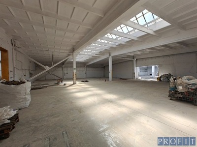 Magazyny i hale, Czeladź, Będziński, 1350 m²