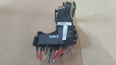 Клемма модуль блок управления напряжения аккумулятор peugeot citroen 9665878180 фото №1