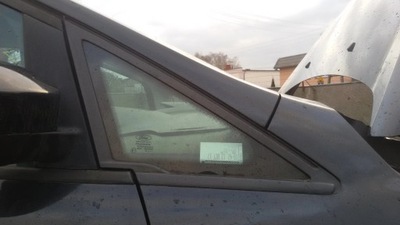 Скло передня права кузовна ford cmax mk2 фото №1