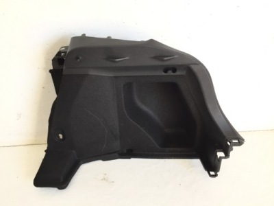 Обшивка багажника задняя правый toyota chr 64733-f4010 фото №1