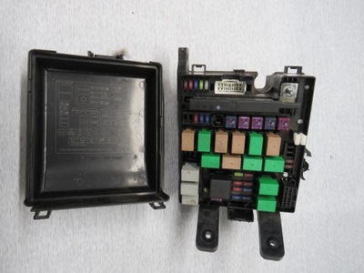 Kia sportage iii hyundai ix35 коробка предохранителей 91950-2s010 фото №1