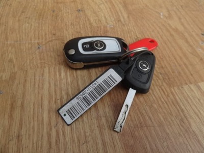 Opel crossland x 2018 ключ pilot комплект фото №1