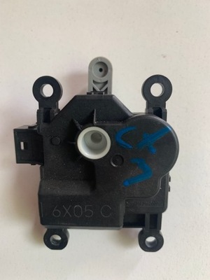 Моторчик обігрівача mazda cx3 фото №1