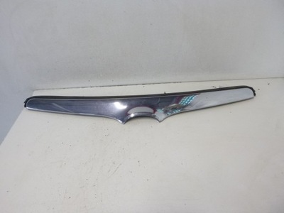 Решітка радіатора решітка радіатора молдинг mazda mpv 2004 фото №1