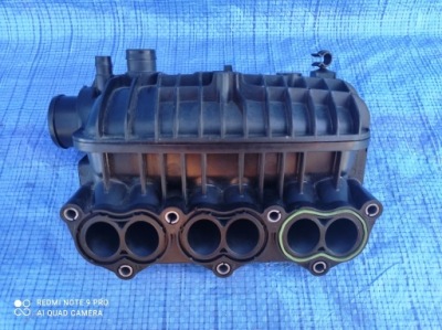 Колектор всмоктуючий 1047092s01 ford focus mk3 1.0 ecobo фото №1