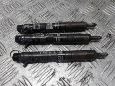 Інжектор форсунка renault scenic ii 1.5 dci фото №1