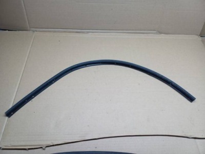 Skoda kamiq scala прокладка капот 654823707b фото №1