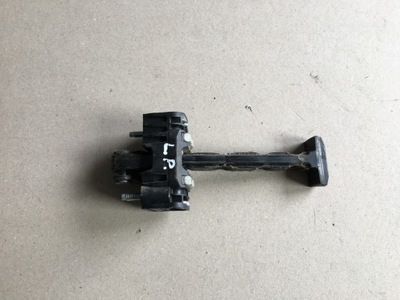 Volvo v60 i 10- ограничитель дверь левый перед фото №1