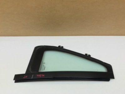 Volvo xc90 ii скло двері правий задня 15r фото №1