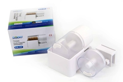 Karmnik automatyczny z podstawką 3 karmienia ryb na dobę SOBO DA-08